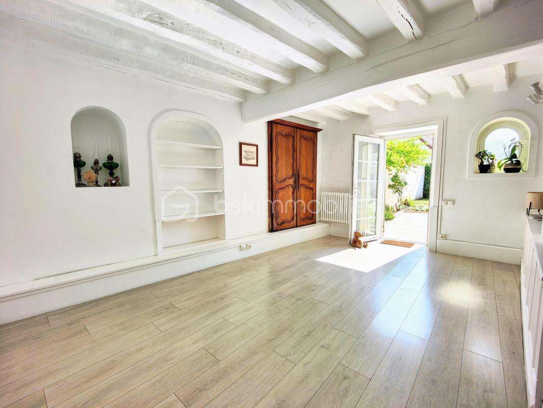 Maison à JOUARS-PONTCHARTRAIN