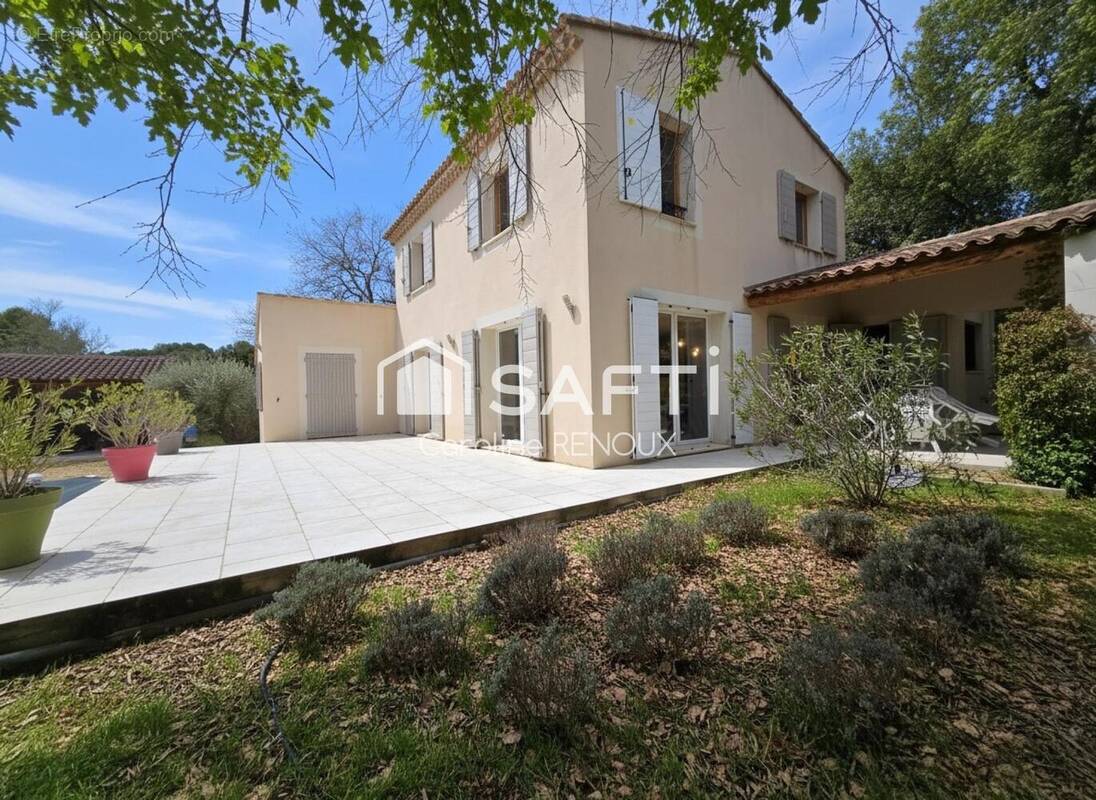 Photo 1 - Maison à CABRIERES-D'AVIGNON