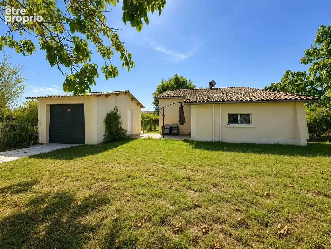 Maison de plain-pied de 115 m² avec garage et jardin - photo 13