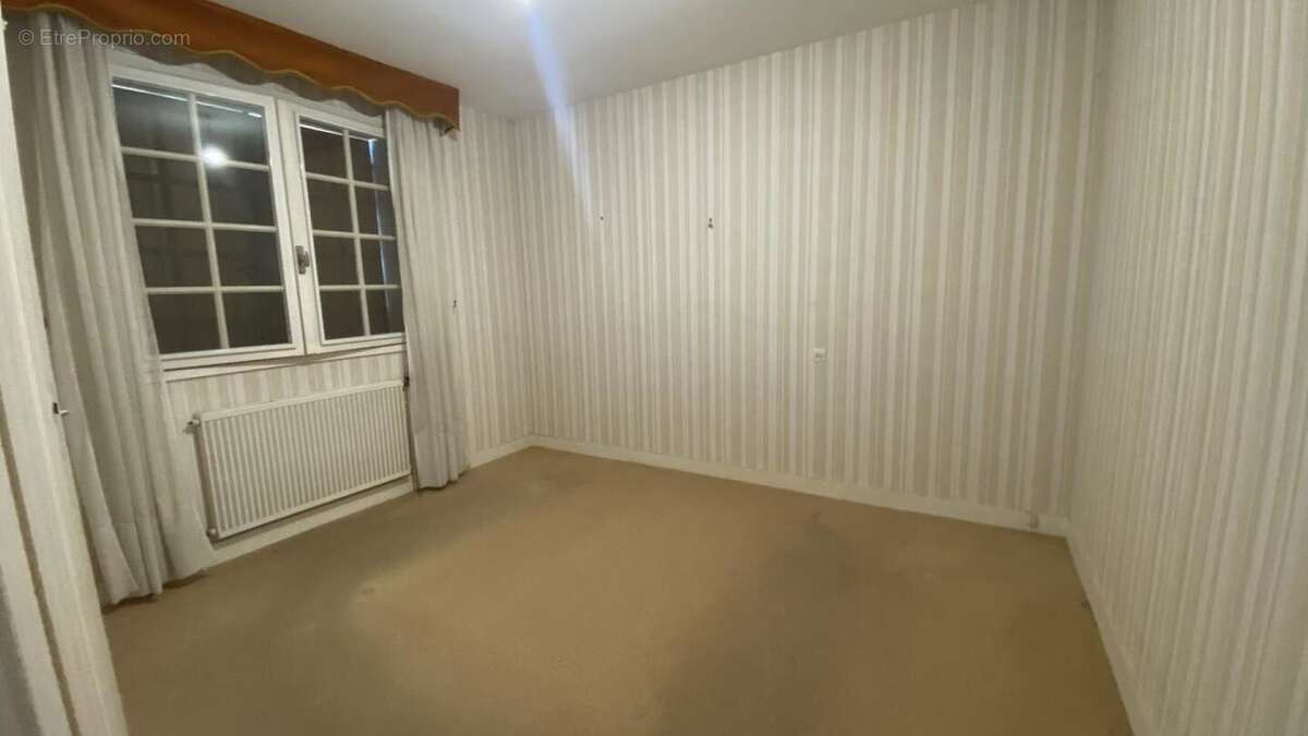 Maison à CHASSENEUIL-SUR-BONNIEURE