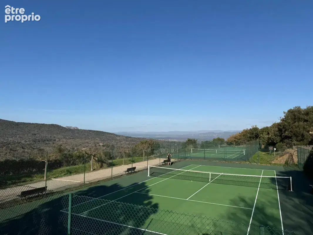 A vendre 2 pièces proche golf ROQUEBRUNE SUR ARGENS (83) - photo 7