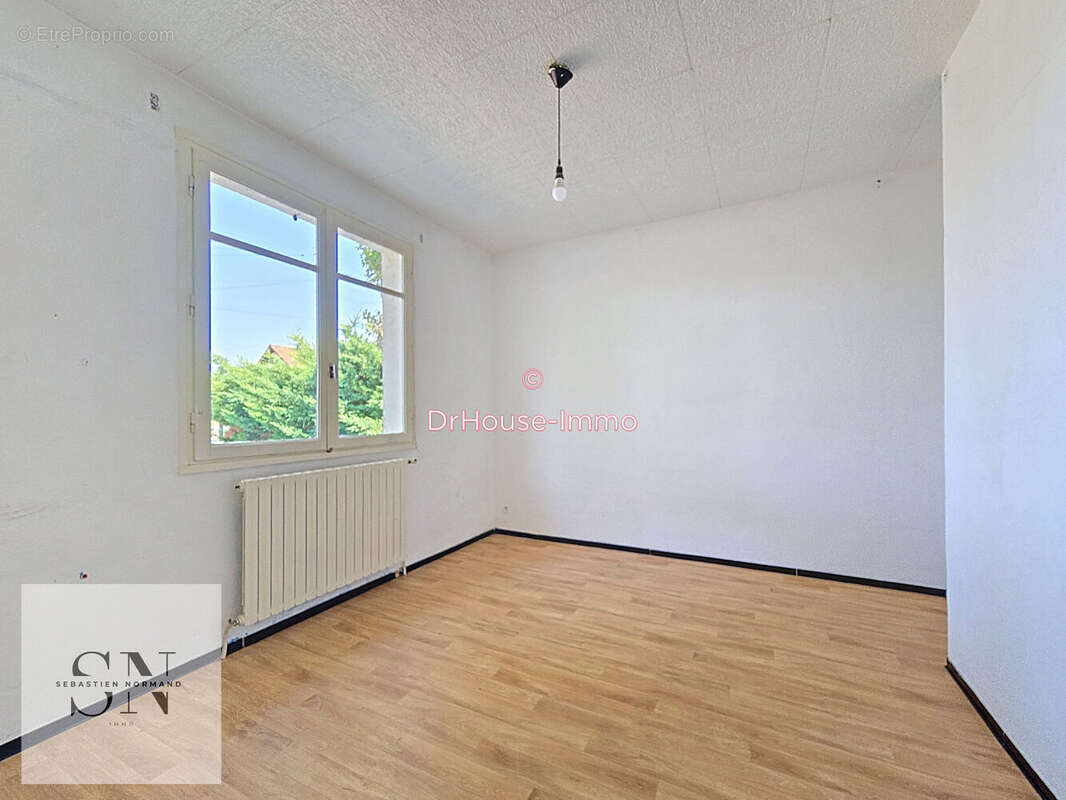 Maison 95 m² à Cancon  - photo 7