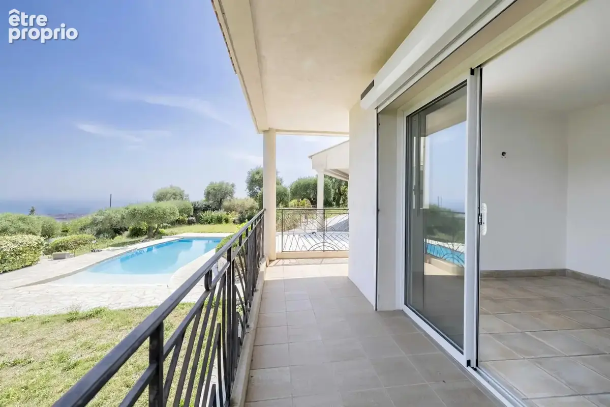 Nice - Gairaut - Propriété 8 pièces de 290m², sur 2294m² de terrain avec piscine et vues panoramiques mer - photo 9