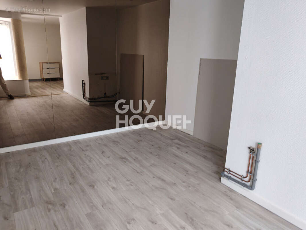 Local professionnel Troyes 4 pièce(s) 150 m2 - photo 6