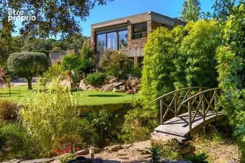 Photo Maison à Bormes-Les-Mimosas au prix de 3 730 000€