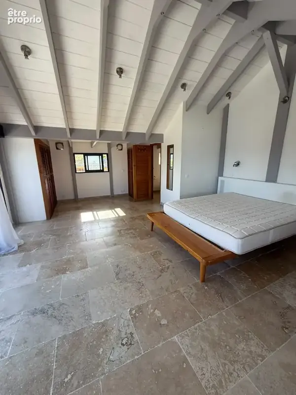 Maison  type  3  avec piscine - vue epoustouflante - photo 37