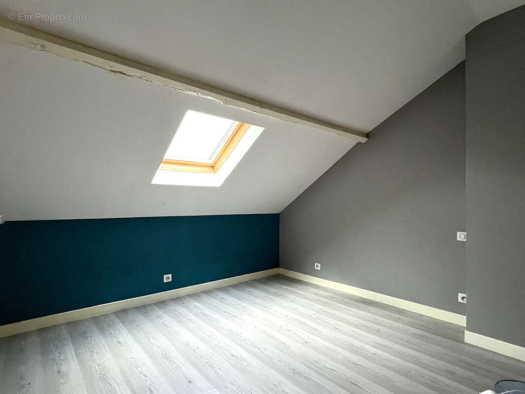 Maison à NAINTRE