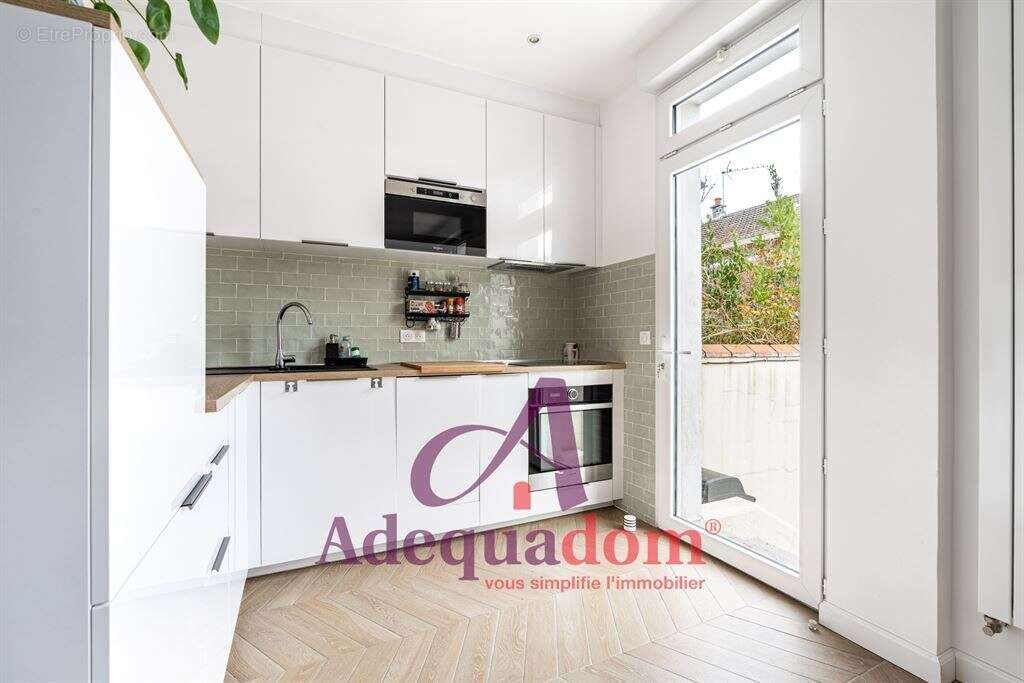 Maison à BOIS-COLOMBES