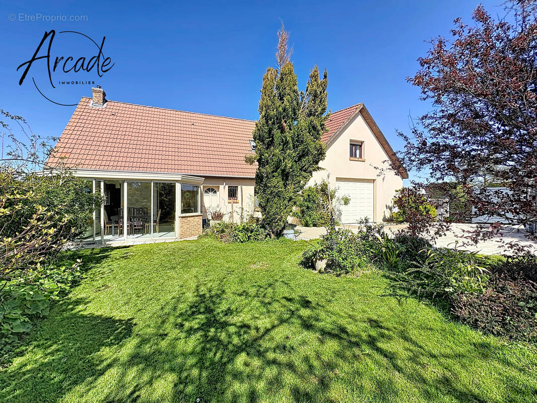 Maison à MANNEVILLETTE