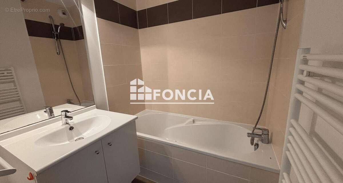 Appartement à BONO