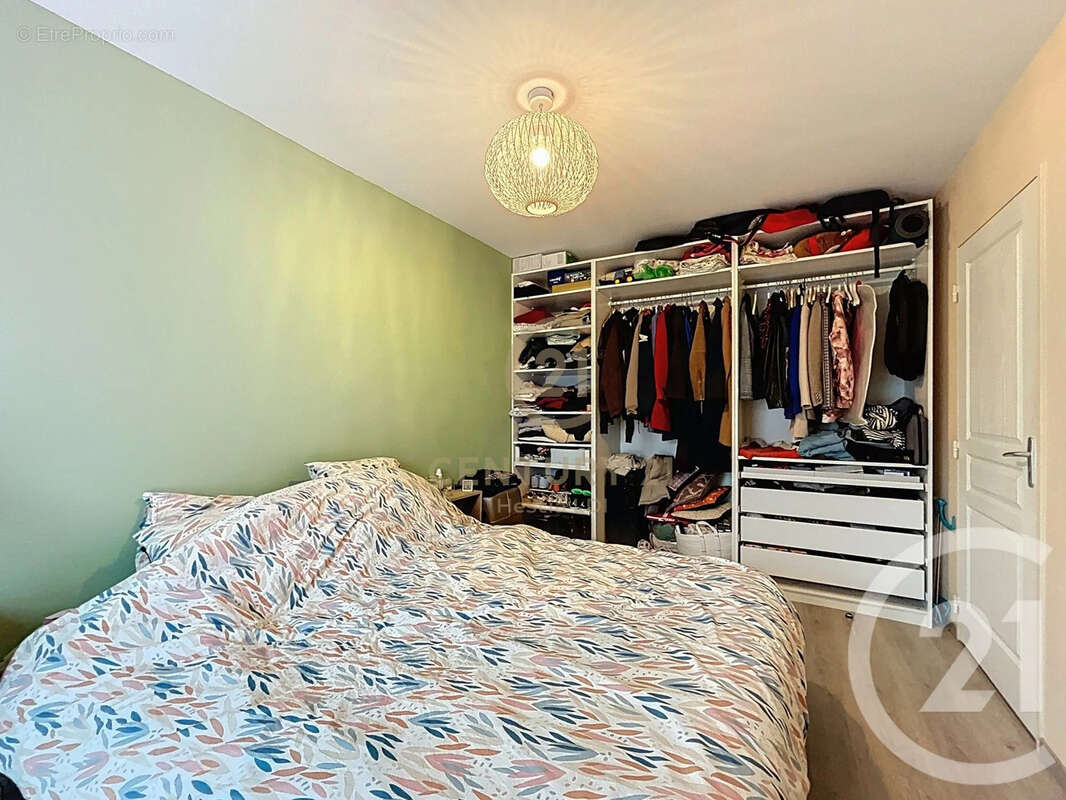 Appartement à PONT-EVEQUE