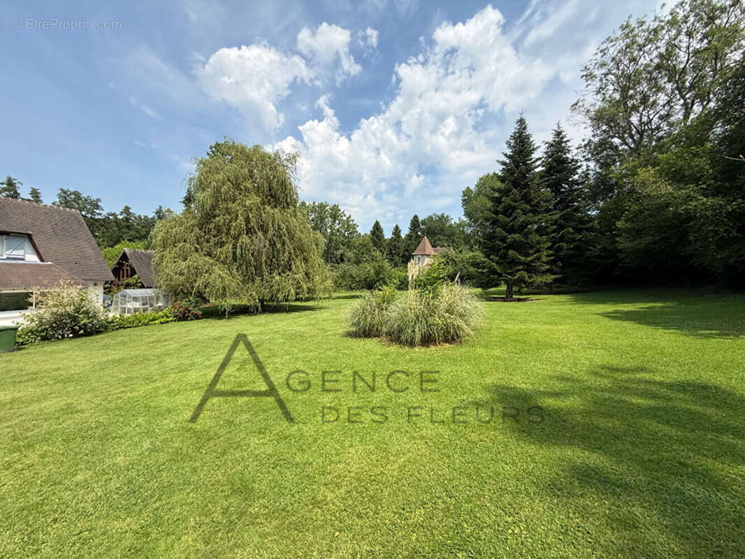 Maison Saint Germain De Pasquier 7 pièce(s)  4298 M²  de terrain - photo 3