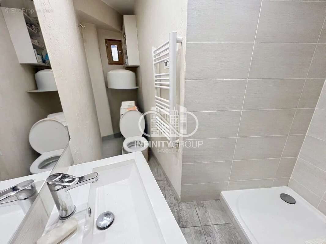 Appartement à VENCE