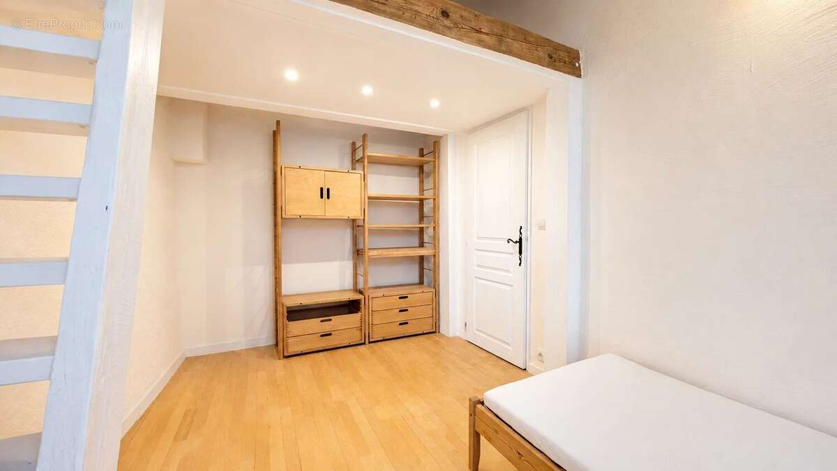 Maison de caractère 472 m² à Chens-sur-Léman - photo 10