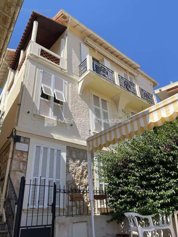 Maison à BEAUSOLEIL