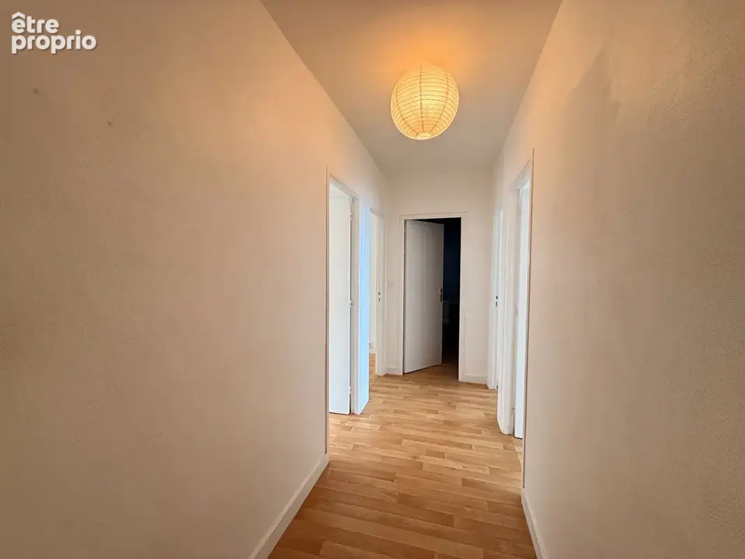 ST POL DE LEON, appartement T3 1er étage vue mer... - photo 3