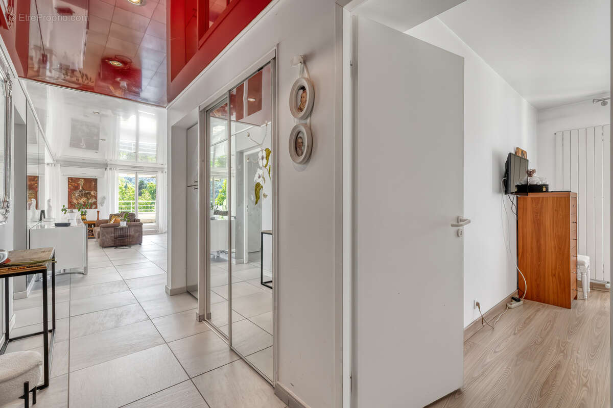 Appartement à JACOB-BELLECOMBETTE