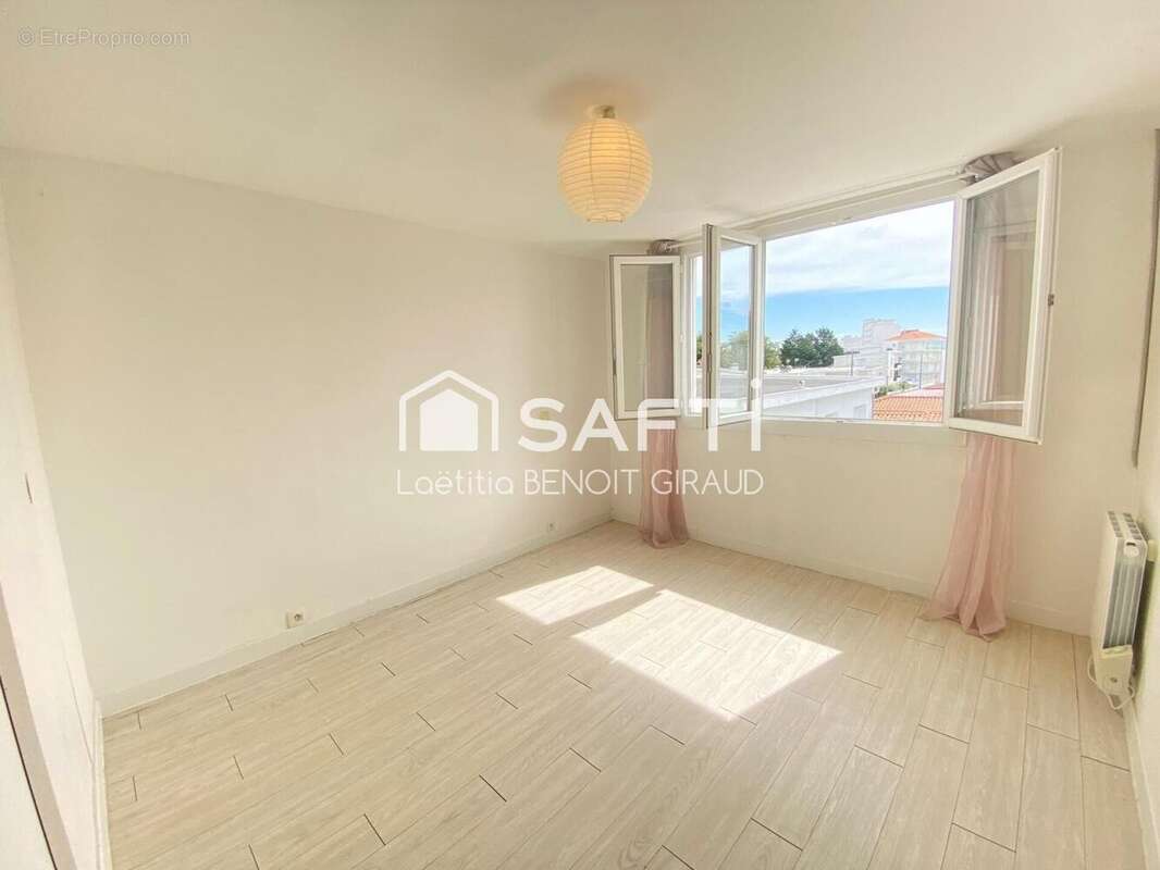 Appartement 69 m² à Royan  - photo 7