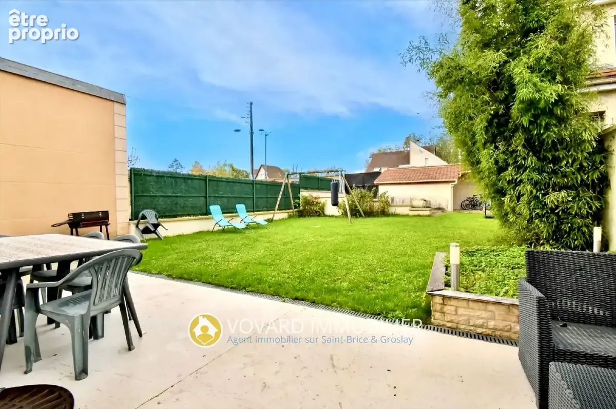 Maison Spacieuse de 148 m2 au Cœur du Vieux Saint Brice - photo 10