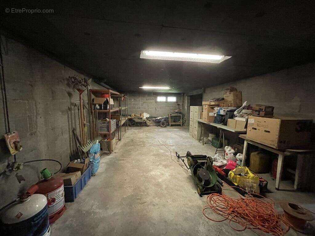 Maison à BAZOCHES-SUR-LE-BETZ