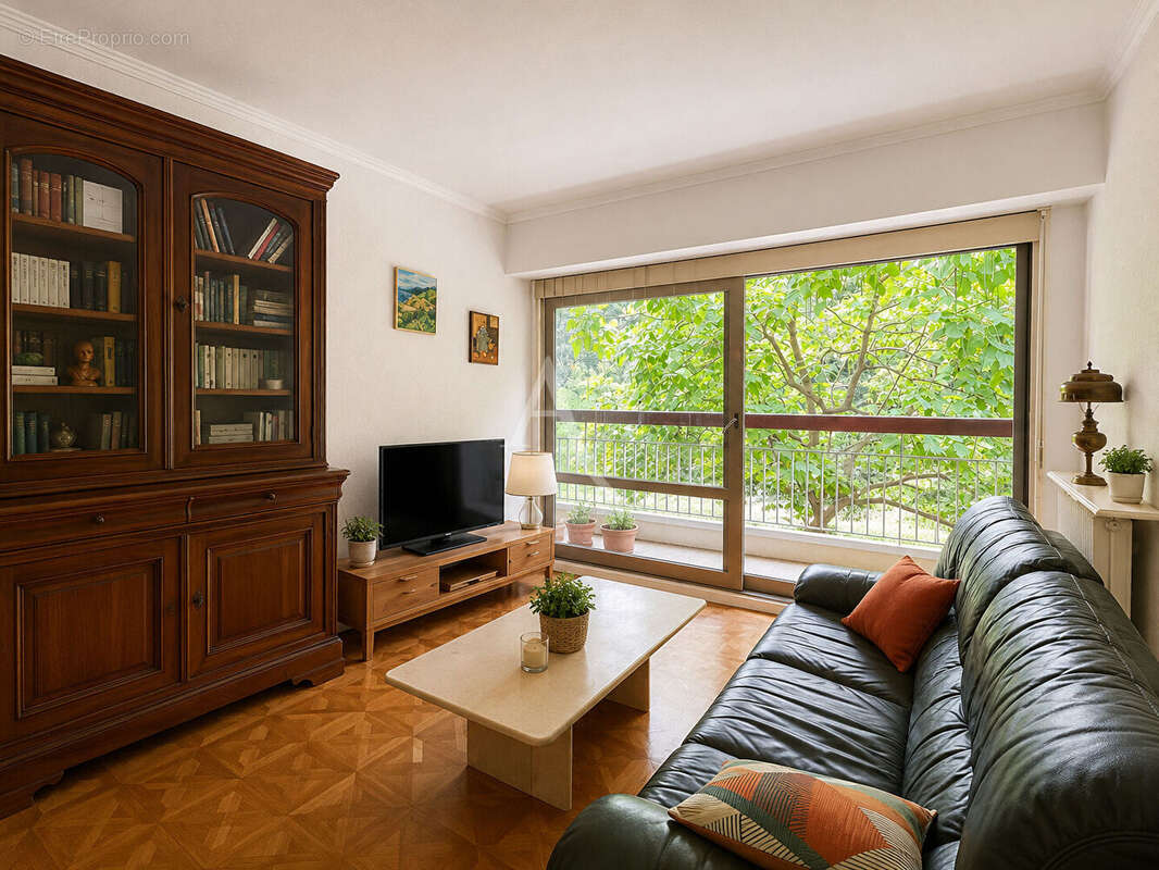 Appartement 3 pieces sans vis a vis - residence standing 1970 - photo 3