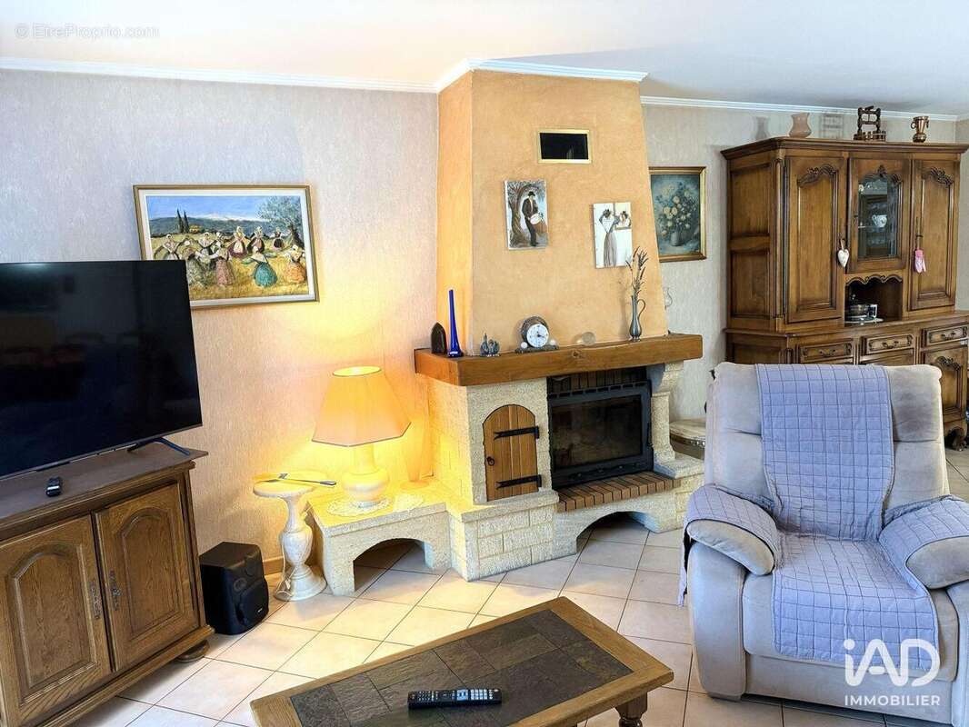 Photo 4 - Maison à PERNES-LES-FONTAINES