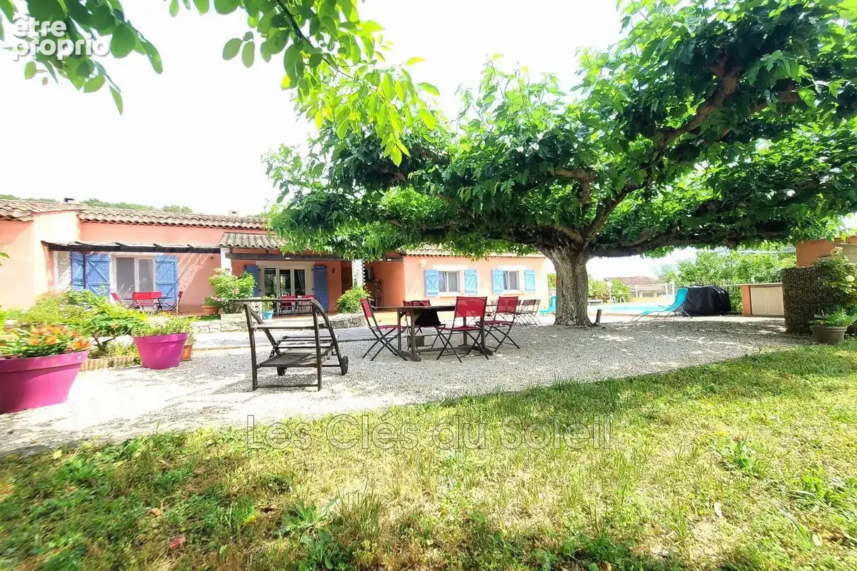 Maison à CUERS