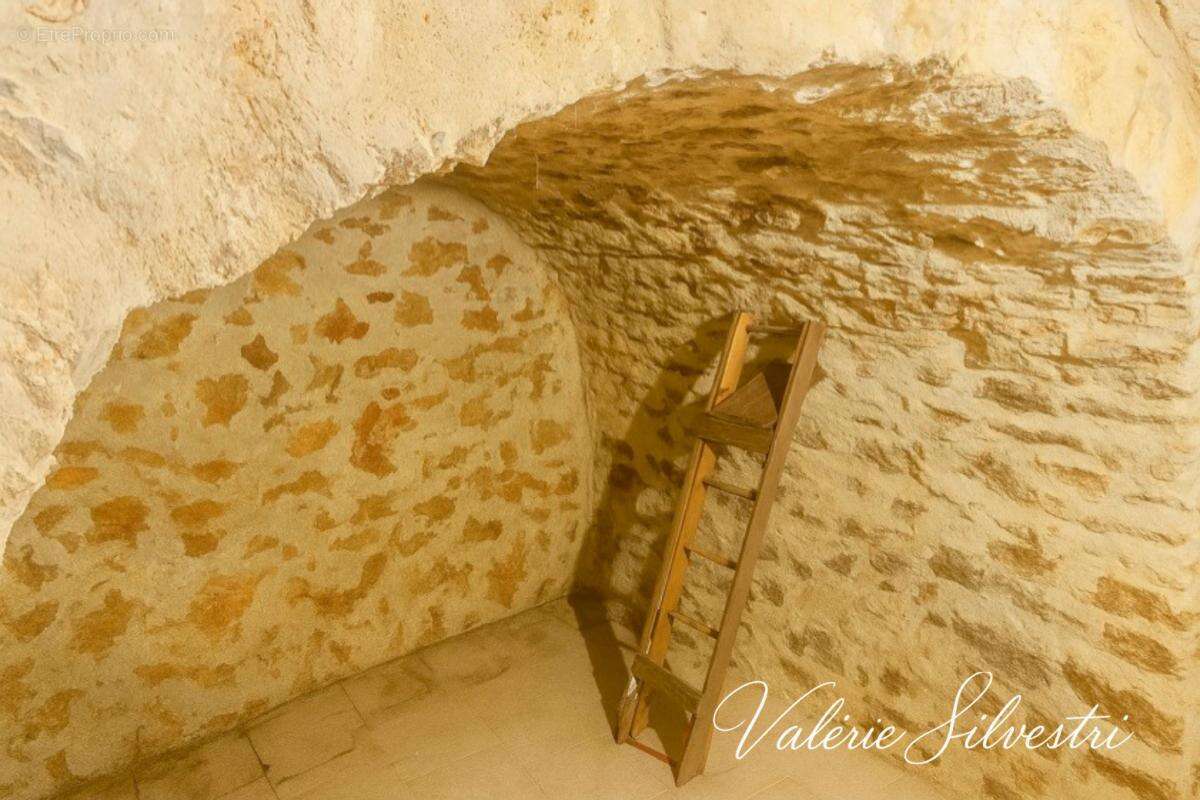 Appartement à SAINT-MAXIMIN-LA-SAINTE-BAUME