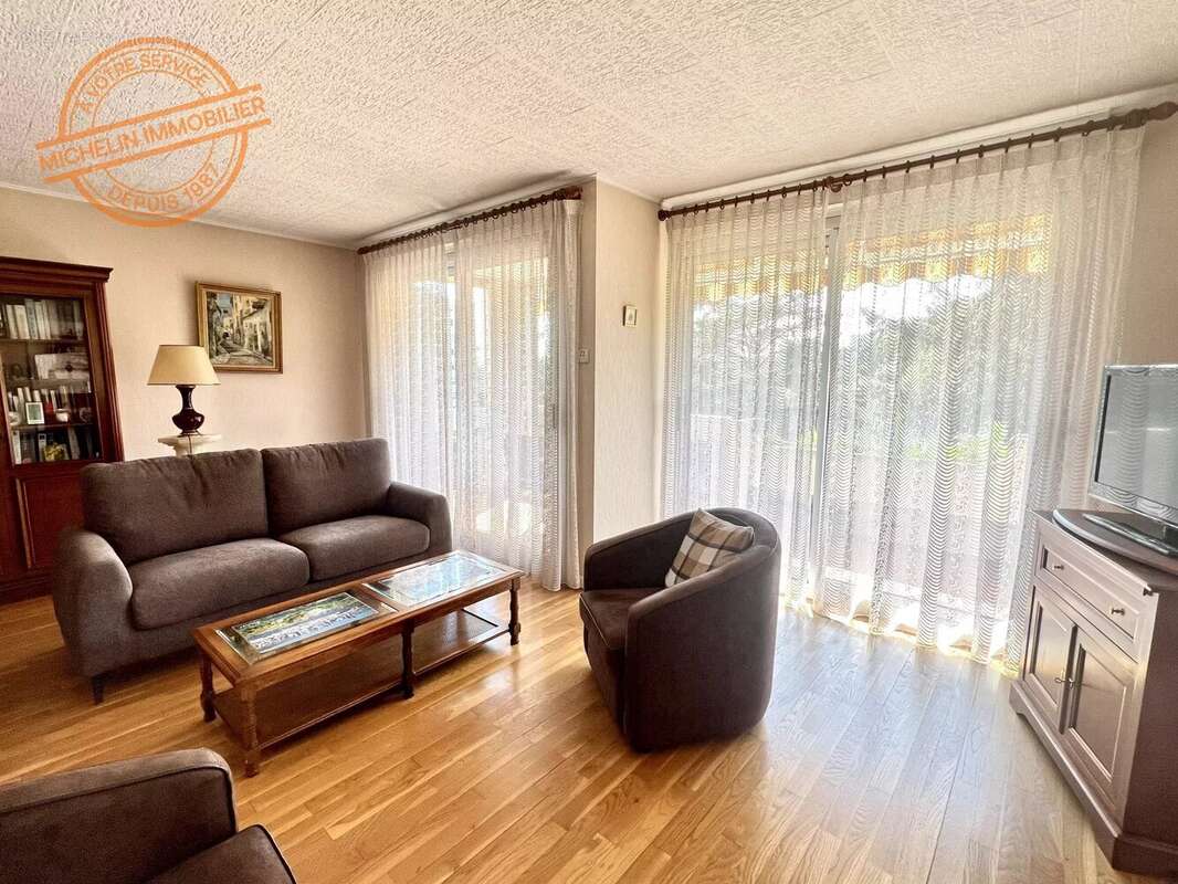 Appartement à CHAMPAGNE-AU-MONT-D'OR