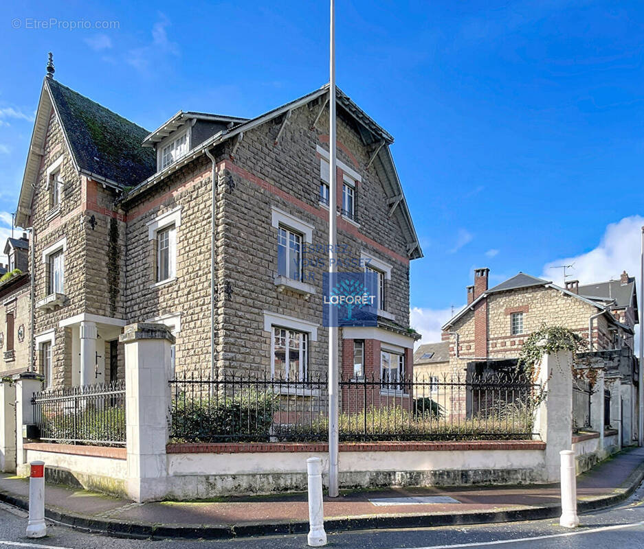 Maison à CREIL