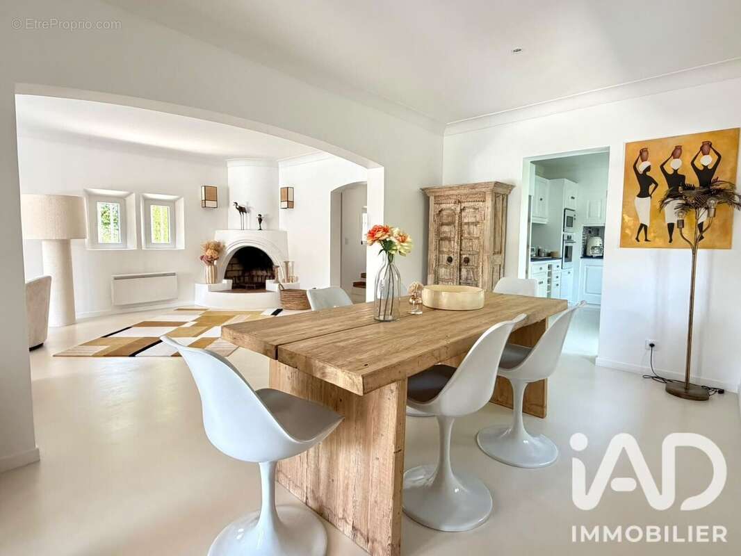 Maison 139 m² à Sainte-Maxime  - photo 6