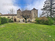 Maison à NANC-LES-SAINT-AMOUR