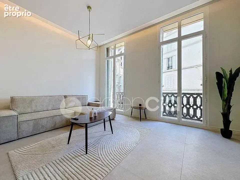 Cannes centre croisette  t3  87 m2  neuf  vue palais - photo 2