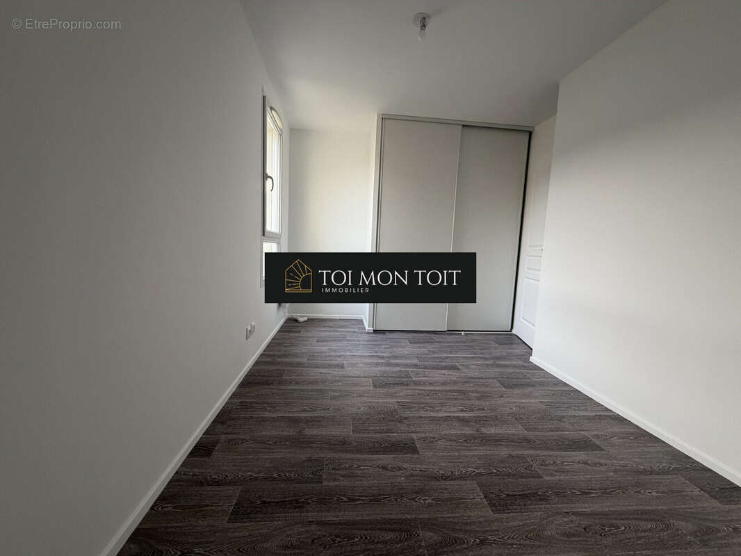 Appartement à SURVILLIERS
