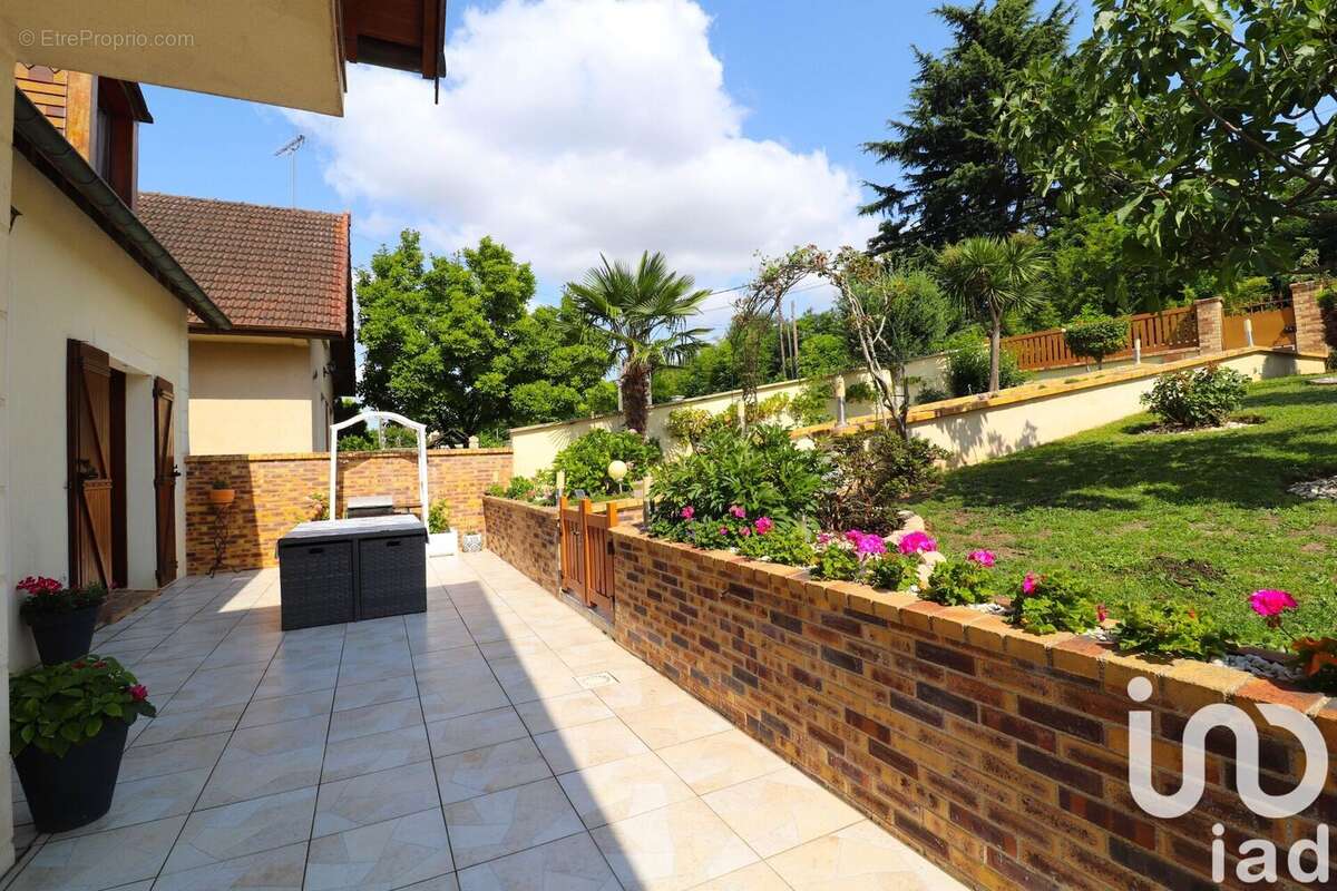 Photo 5 - Maison à LINAS