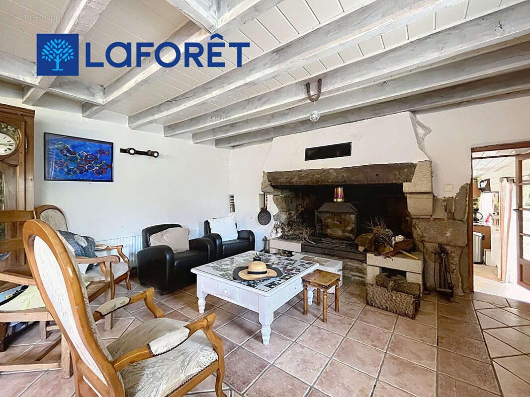 A VENDRE- Maison Malguénac 5 pièce(s) 360 m2 - photo 4