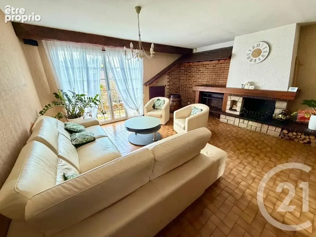 Maison 95 m² à Saint-Mard  - photo 2