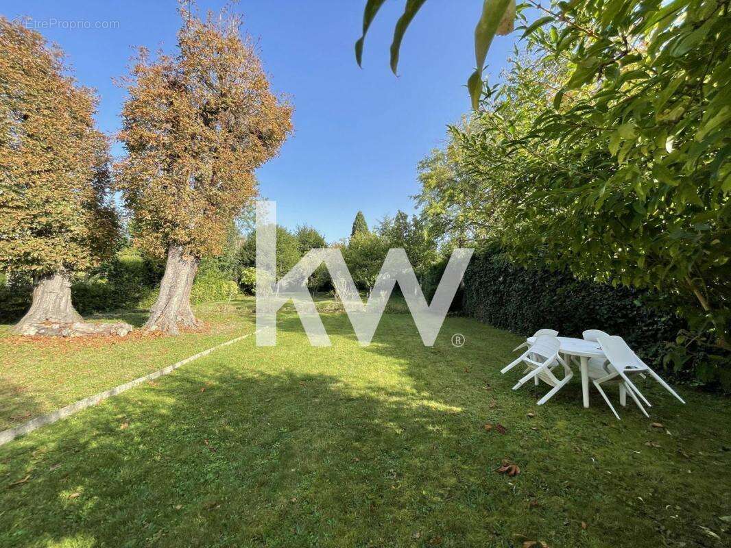 Maison à MONTMORENCY