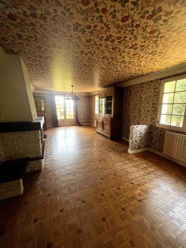 Maison 152 m² à Chirac  - photo 7