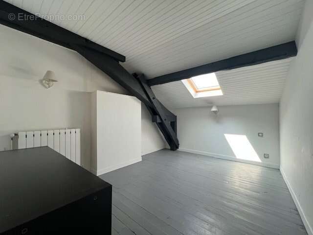 Maison à ROCHE-LA-MOLIERE