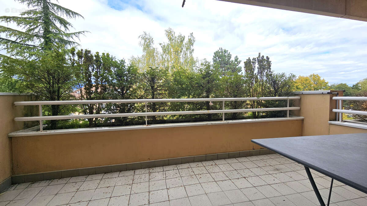 Appartement à FERNEY-VOLTAIRE