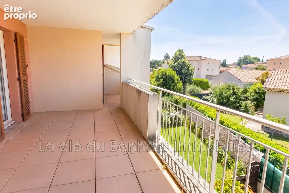 Appartement 4 pièces 95 m² à vendre à Manosque (04100) - photo 2