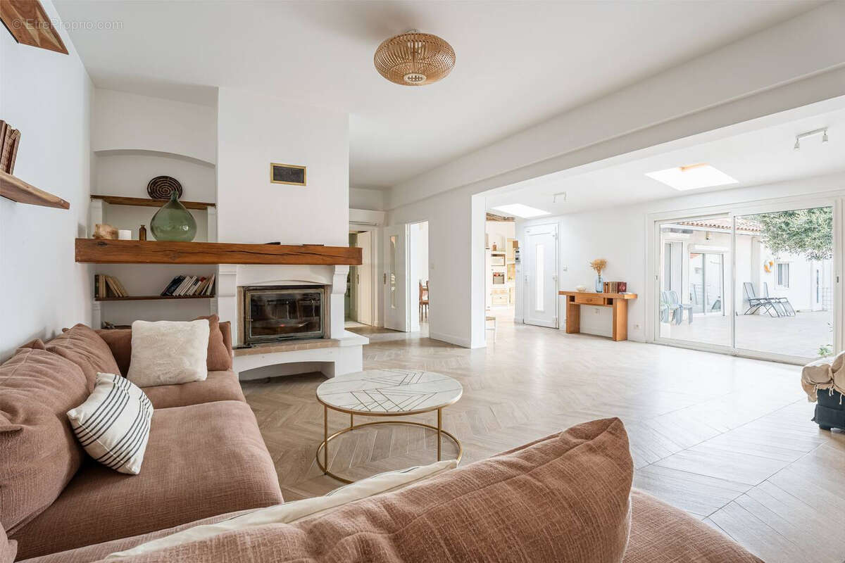 Maison à MARSEILLE-8E