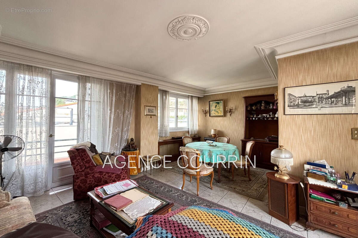 Appartement à GRASSE