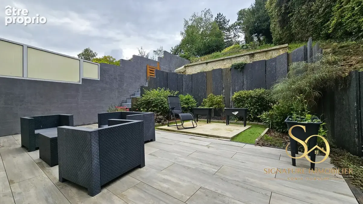 Exclusivité : Maison avec terrasse, jardin et garage à Épernay - photo 2
