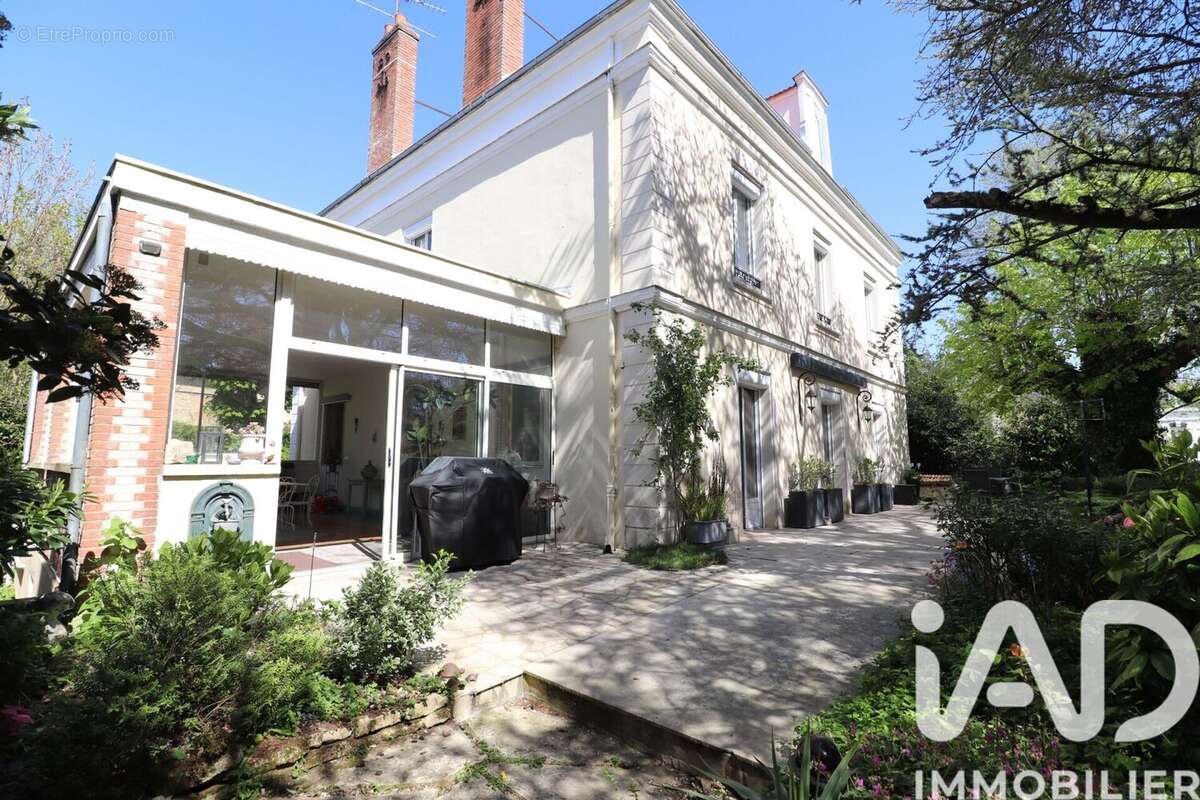 Photo 5 - Maison à MONTEREAU-FAULT-YONNE