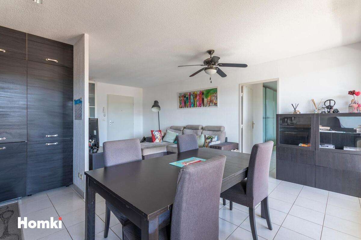 Appartement à MARSEILLE-10E