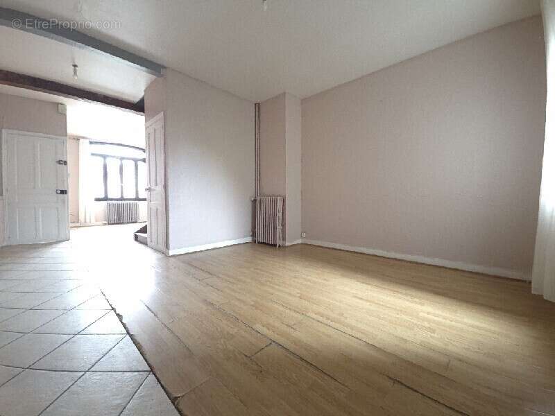 Maison à NOGENT-SUR-OISE