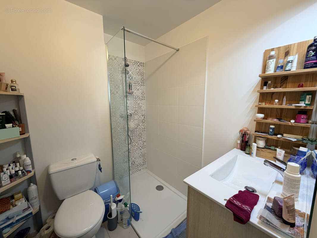 Appartement à L'ISLE-SUR-LA-SORGUE