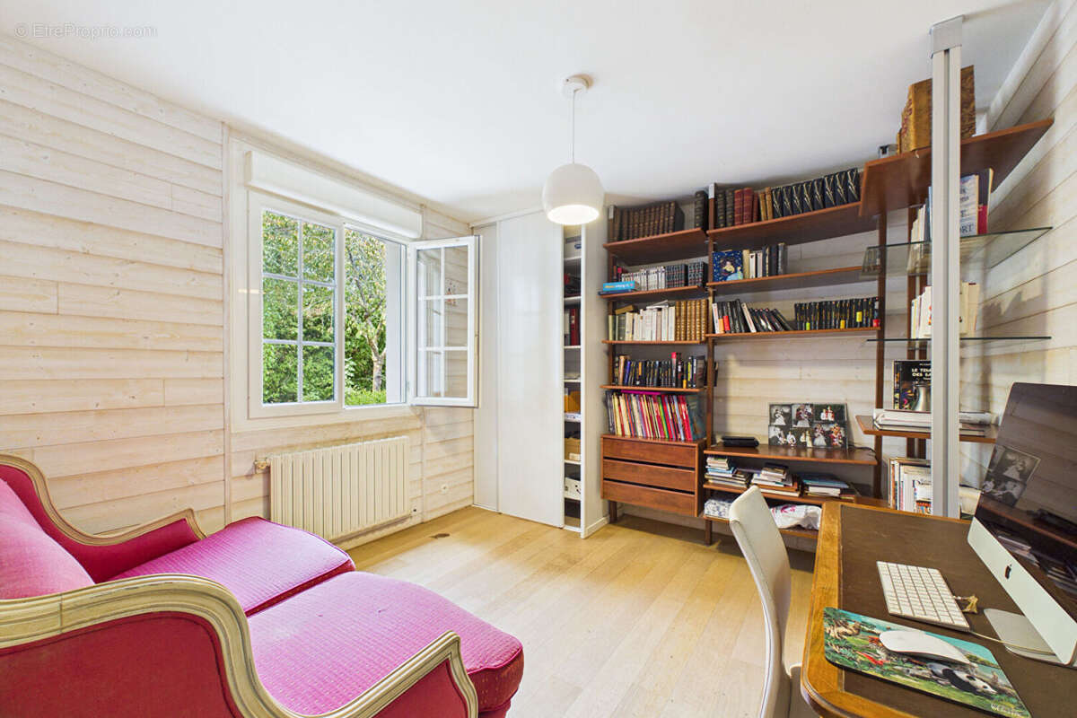 Maison de plain-pied 193 m² - Parcelle de 2900 m² au calme - 5 chambres + bureau - photo 16